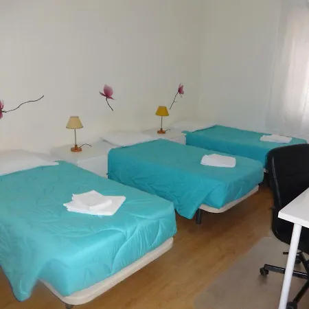 地铁阿拉米达住宅旅馆 Lisboa